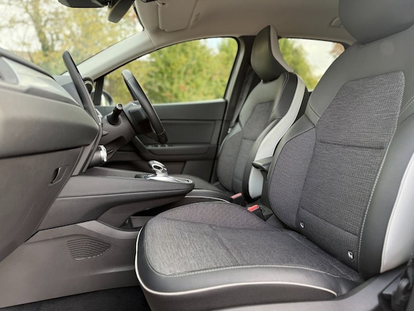 Used Renault Captur 2020 for sale - 76279677: Photo 11