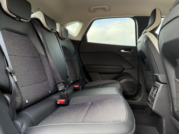 Used Renault Captur 2020 for sale - 76279677: Photo 12