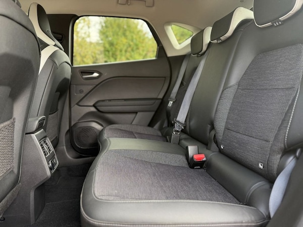 Used Renault Captur 2020 for sale - 76279677: Photo 13