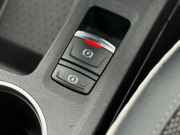 Used Renault Captur 2020 for sale - 76279677: Photo 30