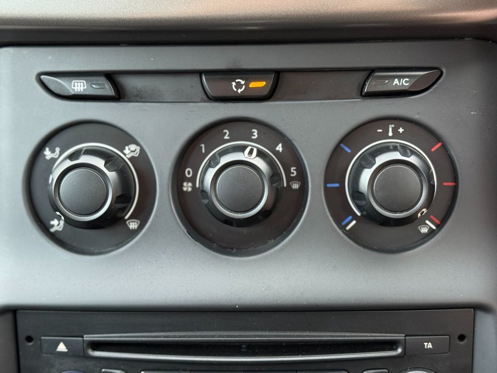 Used Citroen C3 2014 for sale - 76338504: Photo 23