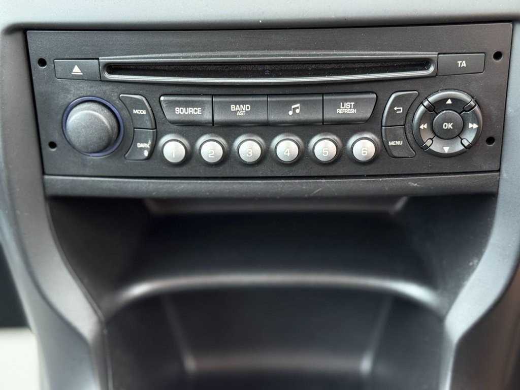 Used Citroen C3 2014 for sale - 76338504: Photo 24