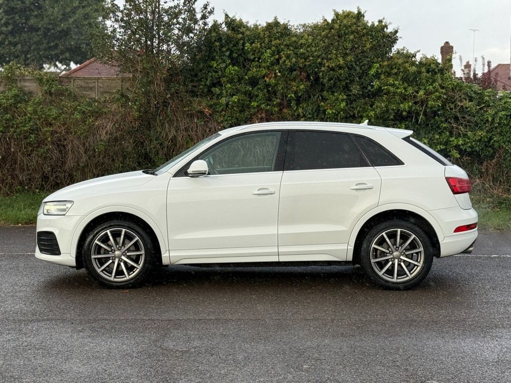Used Audi Q3 2017 for sale - 76406382: Photo 4