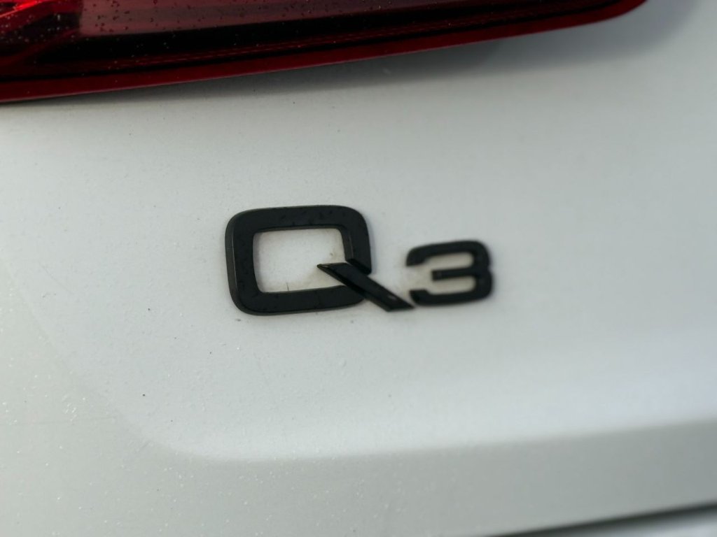 Used Audi Q3 2017 for sale - 76406382: Photo 46