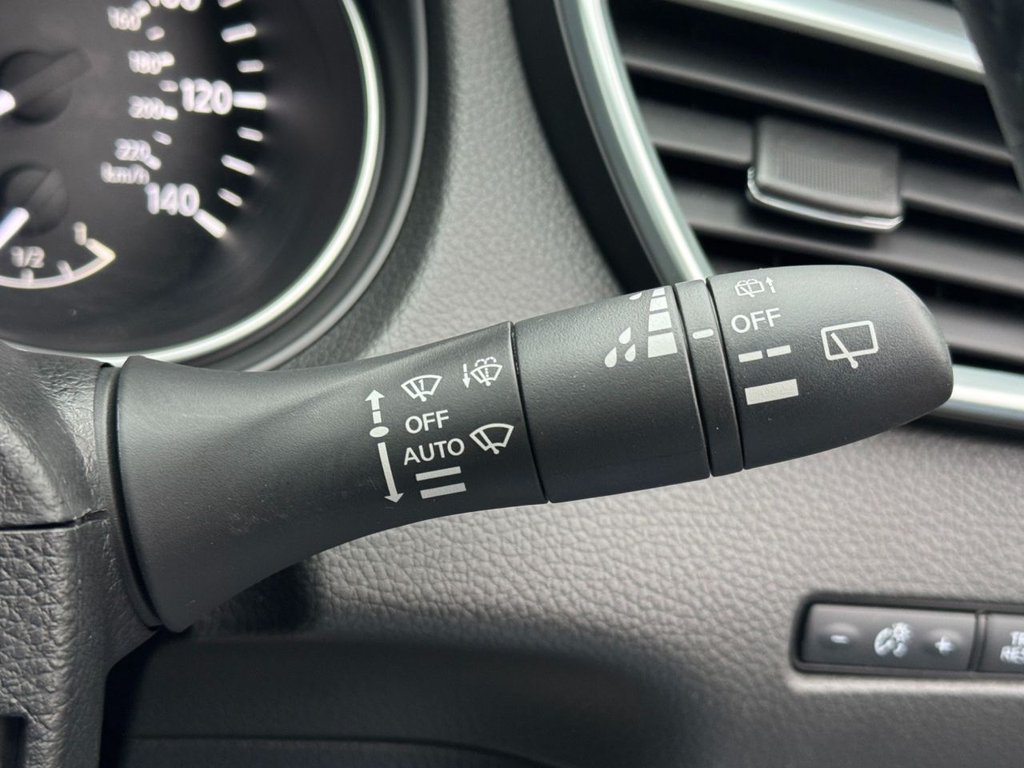 Used Nissan Qashqai 2018 for sale - 76604649: Photo 32