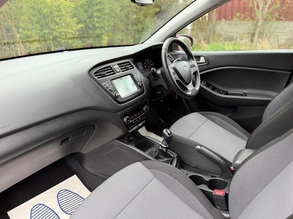 Used Hyundai i20 2019 for sale - 77780338: Photo 11