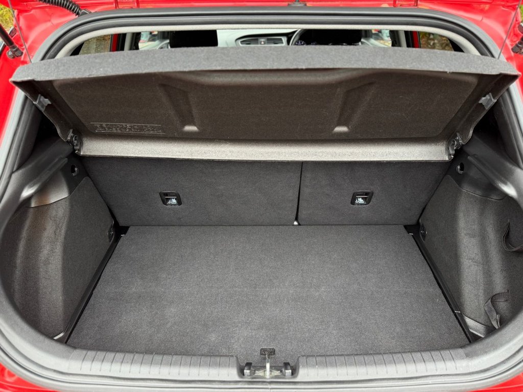 Used Hyundai i20 2019 for sale - 77780338: Photo 37