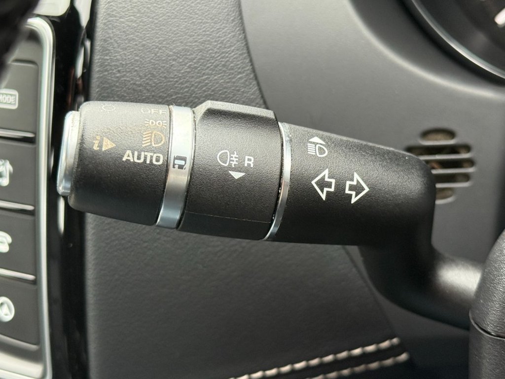 Used Jaguar XE 2018 for sale - 76386048: Photo 18