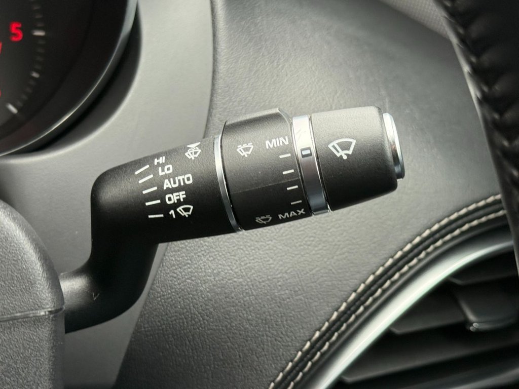 Used Jaguar XE 2018 for sale - 76386048: Photo 19