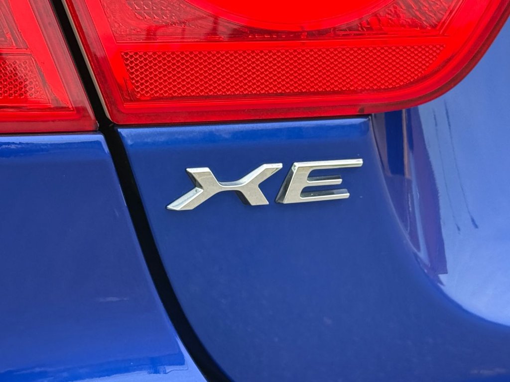 Used Jaguar XE 2018 for sale - 76386048: Photo 41