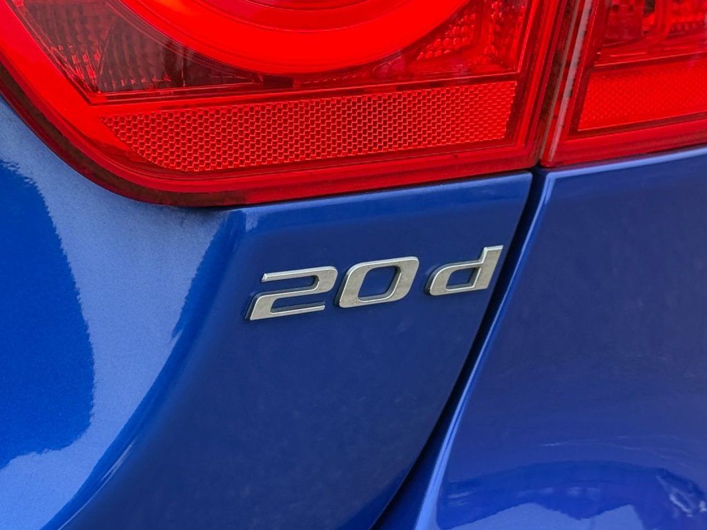 Used Jaguar XE 2018 for sale - 76386048: Photo 42