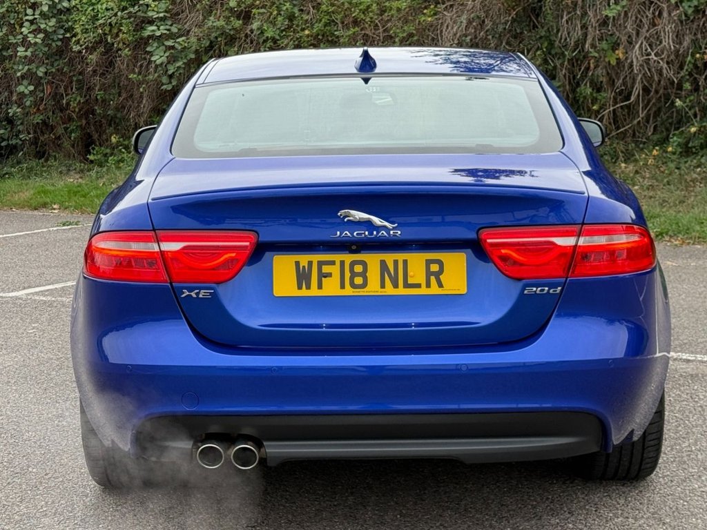 Used Jaguar XE 2018 for sale - 76386048: Photo 6