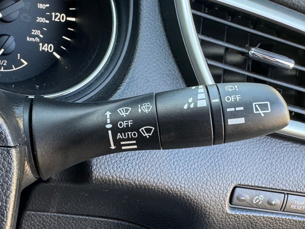 Used Nissan Qashqai 2016 for sale - 77952382: Photo 30