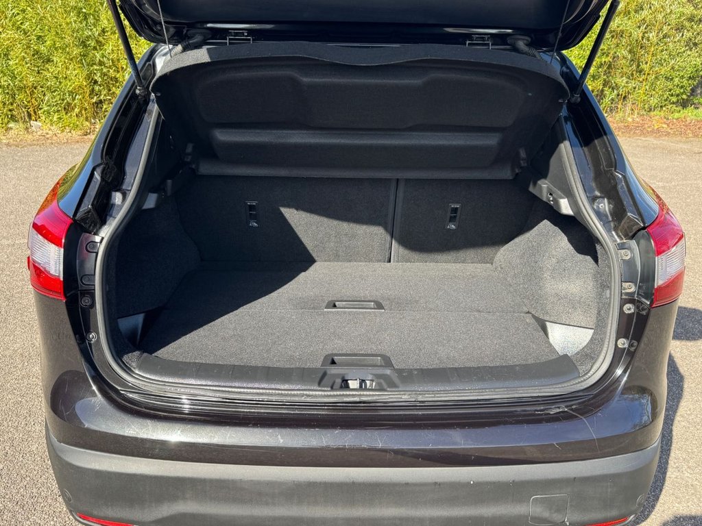 Used Nissan Qashqai 2016 for sale - 77952382: Photo 35