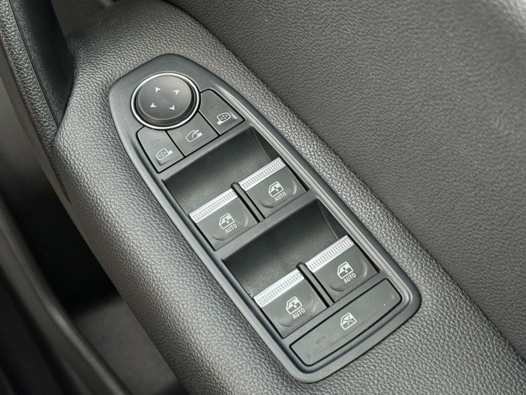 Used Renault Captur 2020 for sale - 76376098: Photo 41