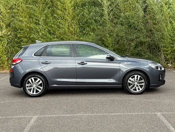 Used Hyundai i30 2017 for sale - 75960833: Photo