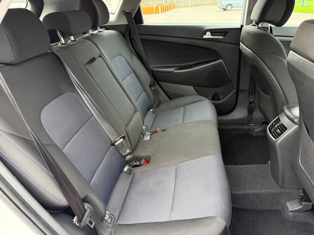 Used Hyundai TUCSON 2017 for sale - 76509383: Photo 12