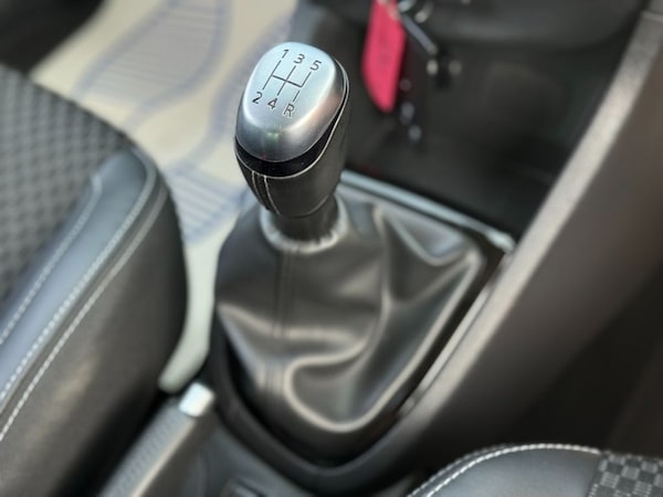 Used Renault Clio 2018 for sale - 76245099: Photo 26
