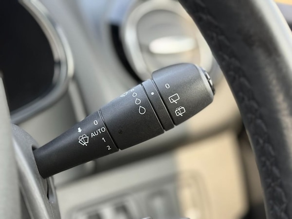 Used Renault Clio 2018 for sale - 76245099: Photo 33