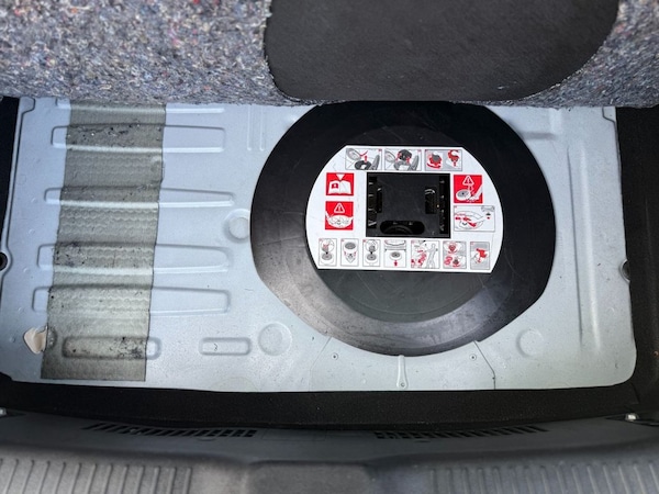 Used Renault Clio 2018 for sale - 76245099: Photo 39
