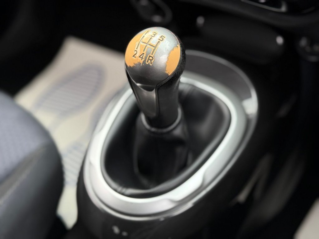 Used Nissan Juke 2014 for sale - 78096131: Photo 30