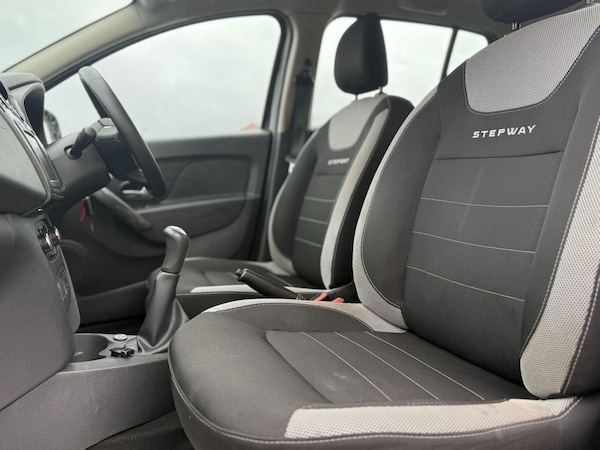 Used Dacia Sandero Stepway 2020 for sale - 76291276: Photo 12