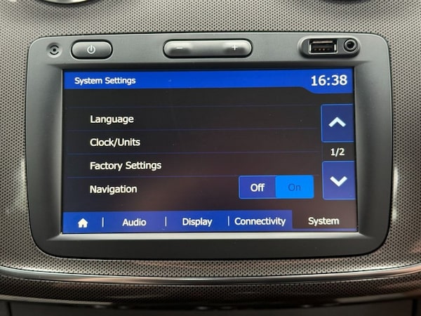 Used Dacia Sandero Stepway 2020 for sale - 76291276: Photo 26