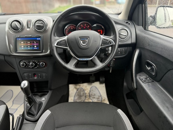 Used Dacia Sandero Stepway 2020 for sale - 76291276: Photo 32