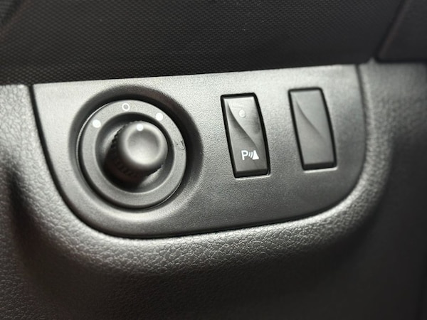 Used Dacia Sandero Stepway 2020 for sale - 76291276: Photo 39