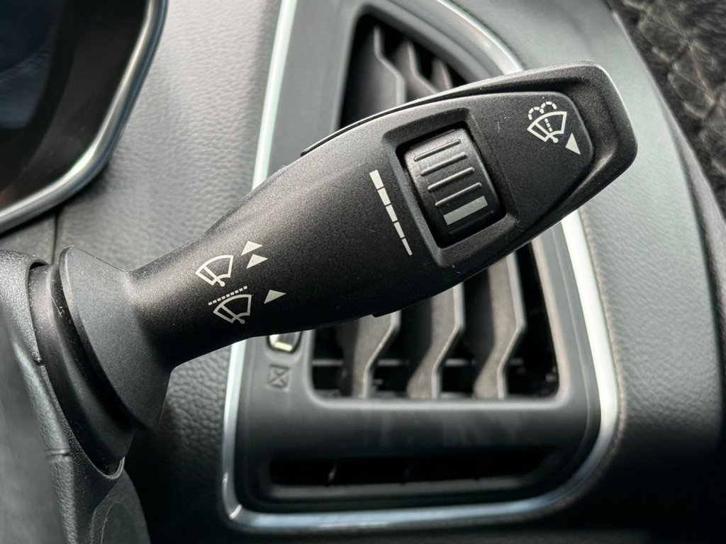 Used Ford B-MAX 2015 for sale - 77654556: Photo 32