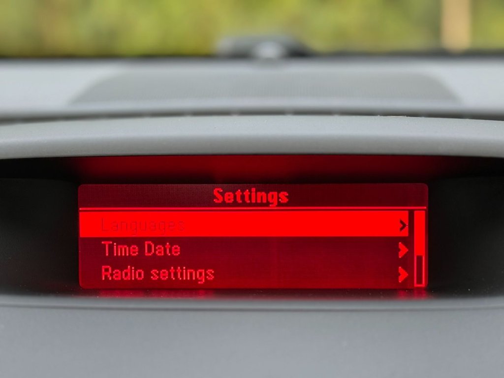 Used Vauxhall Meriva 2015 for sale - 77507007: Photo 23