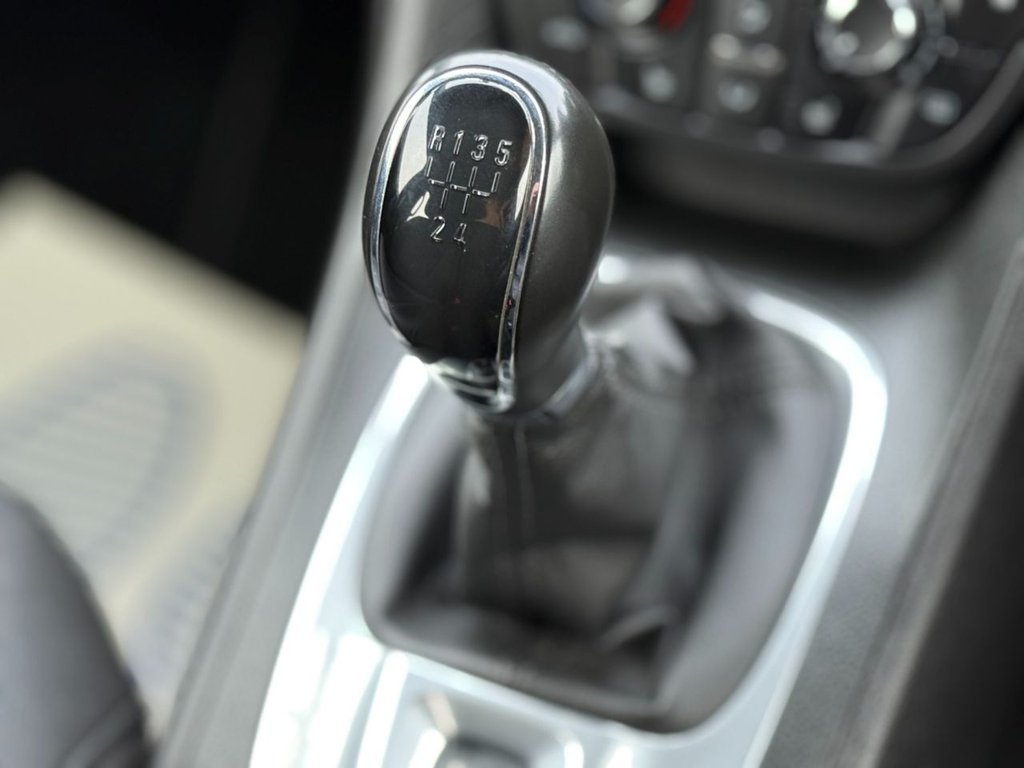 Used Vauxhall Meriva 2015 for sale - 77507007: Photo 31