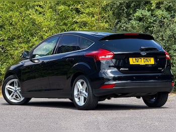 Used Ford Focus 2017 for sale - 79607936: Photo