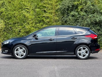 Used Ford Focus 2017 for sale - 79607936: Photo
