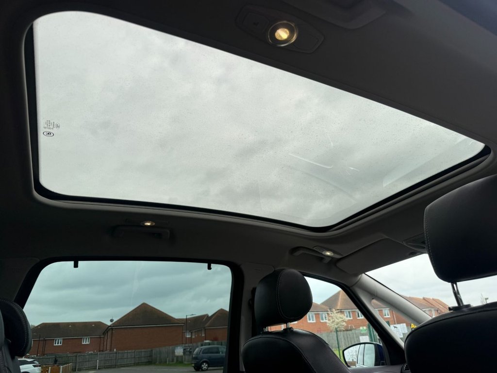 Used Ford S-Max 2014 for sale - 78096534: Photo 31