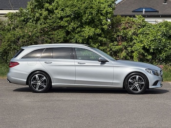 Used Mercedes-Benz C Class 2018 for sale - 78518555: Photo