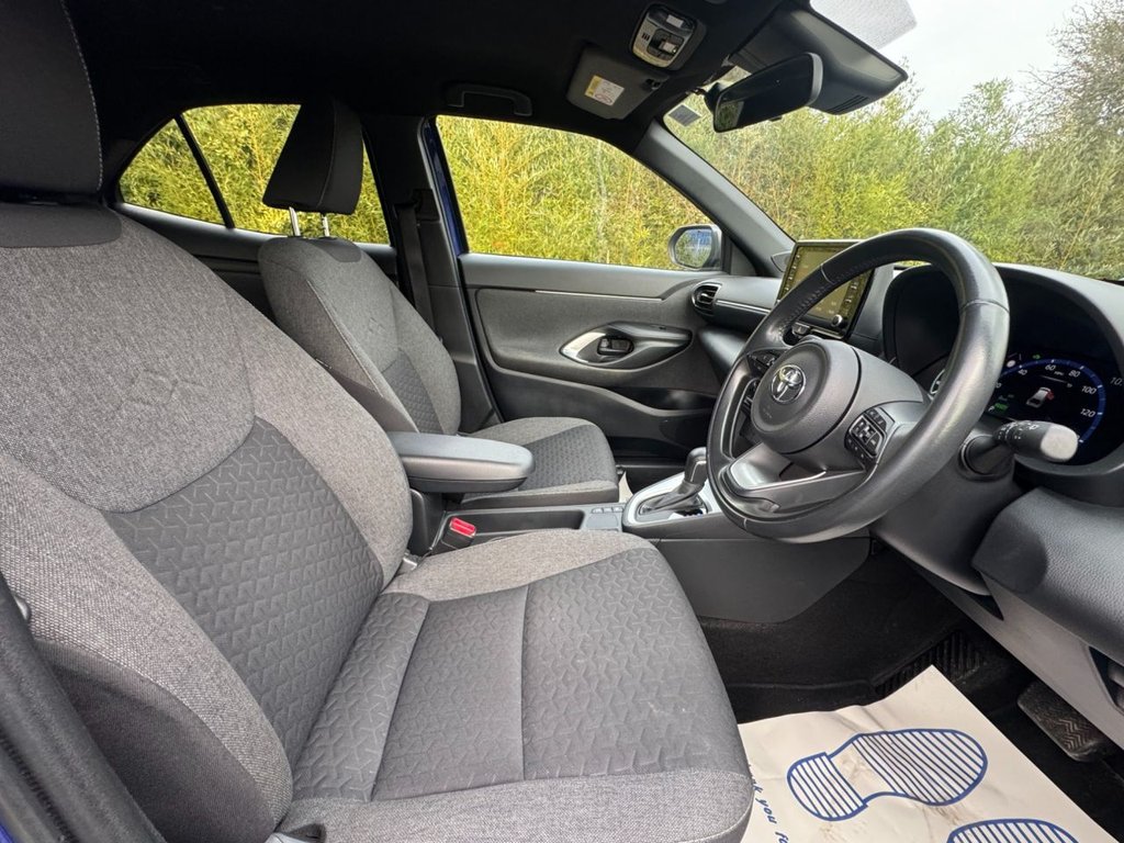 Used Toyota Yaris Cross 2022 for sale - 77140149: Photo 11