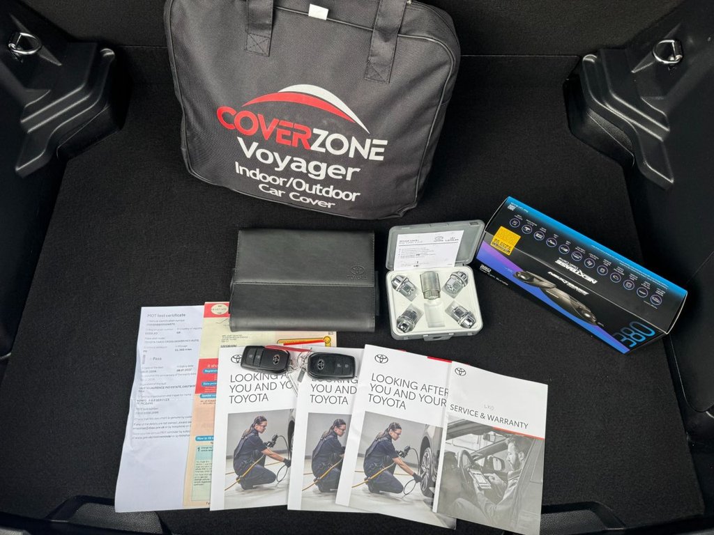 Used Toyota Yaris Cross 2022 for sale - 77140149: Photo 50