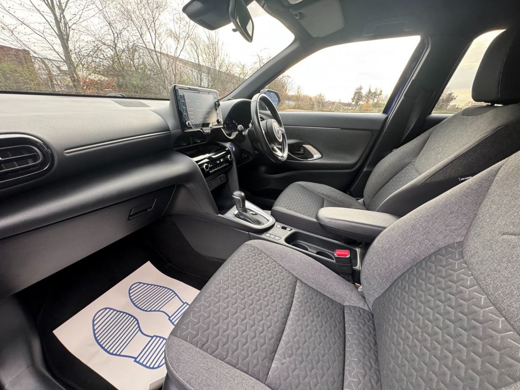 Used Toyota Yaris Cross 2022 for sale - 77140149: Photo 8