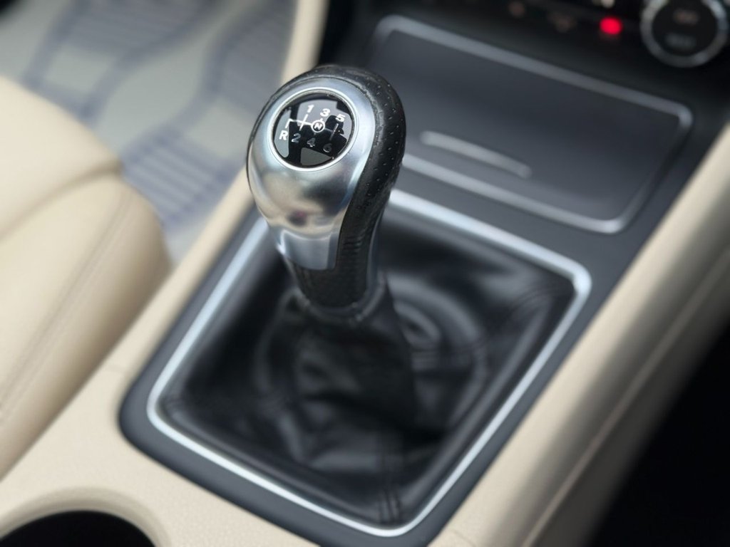 Used Mercedes-Benz GLA 2018 for sale - 77249999: Photo 35