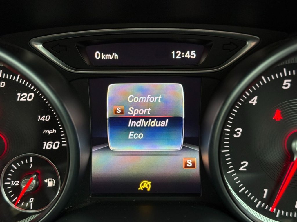 Used Mercedes-Benz GLA 2018 for sale - 77249999: Photo 42