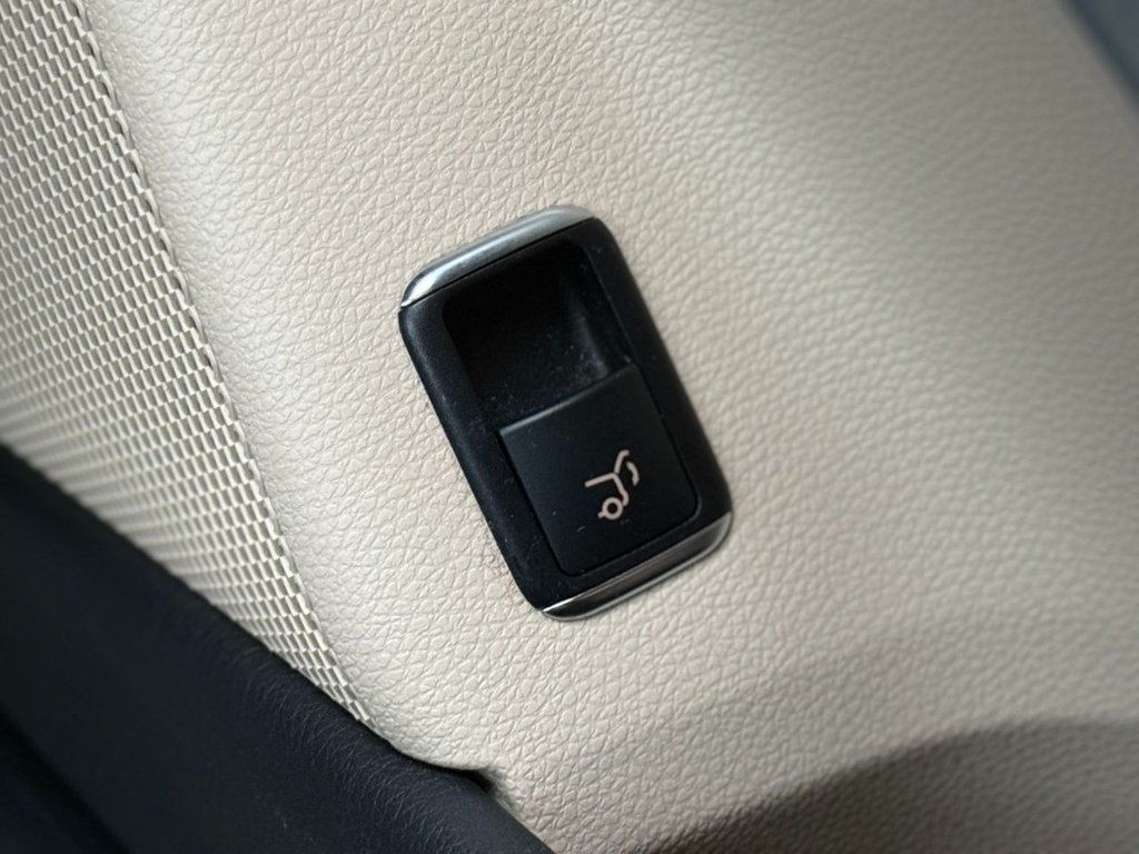 Used Mercedes-Benz GLA 2018 for sale - 77249999: Photo 46