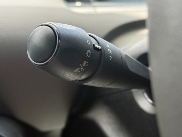 Used Citroen C4 Cactus 2015 for sale - 75094475: Photo 28