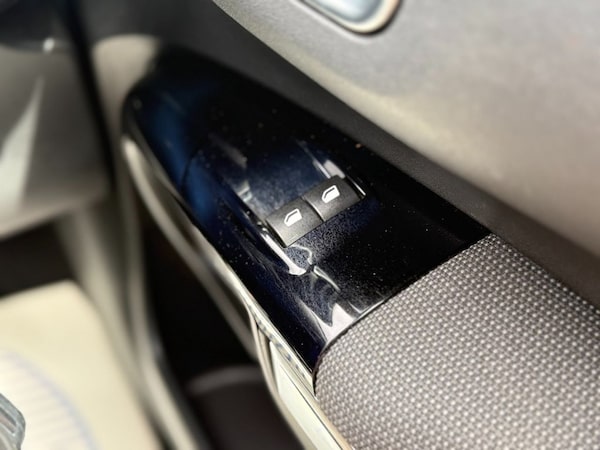 Used Citroen C4 Cactus 2015 for sale - 75094475: Photo 33