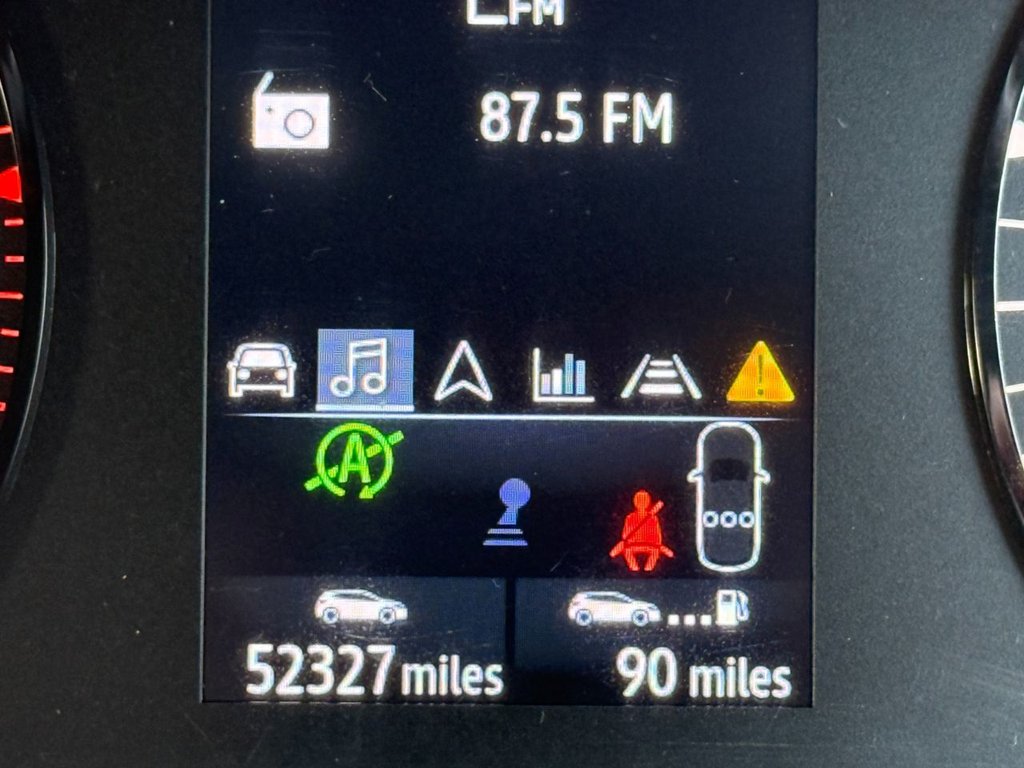 Used Renault Captur 2020 for sale - 76642725: Photo 34