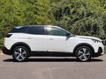 Used Peugeot 3008 2017 for sale - 79358052: Photo