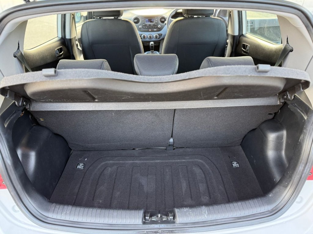 Used Hyundai i10 2015 for sale - 77897511: Photo 30