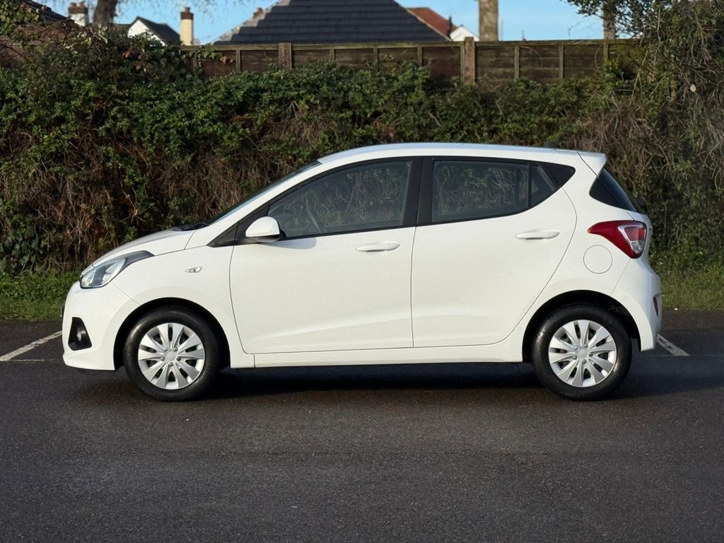 Used Hyundai i10 2015 for sale - 77897511: Photo 4