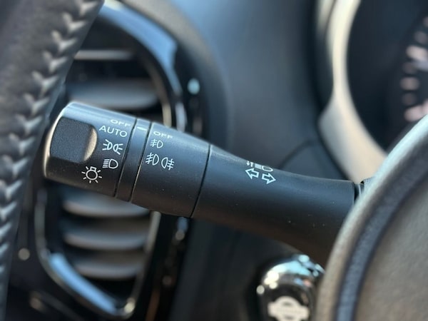 Used Nissan Juke 2018 for sale - 75998708: Photo 32