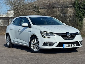 Used Renault Megane 2016 for sale - 77936566: Photo